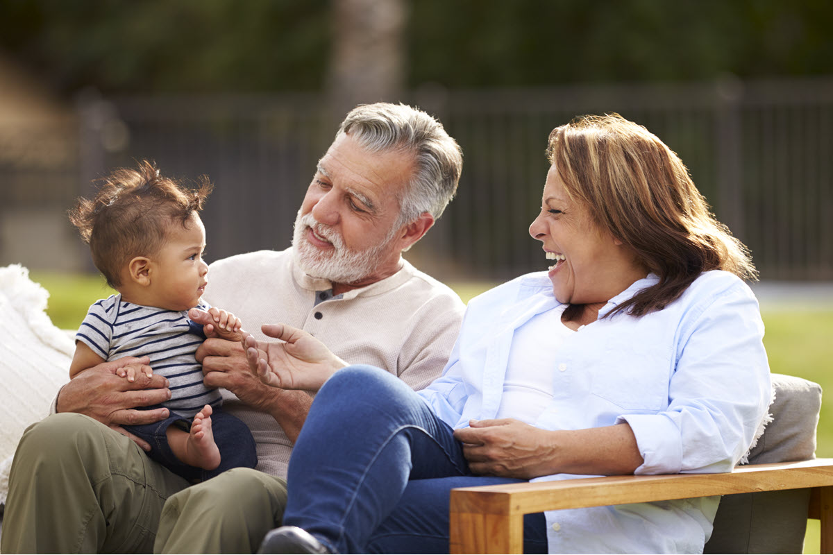 grandparents with grandchild